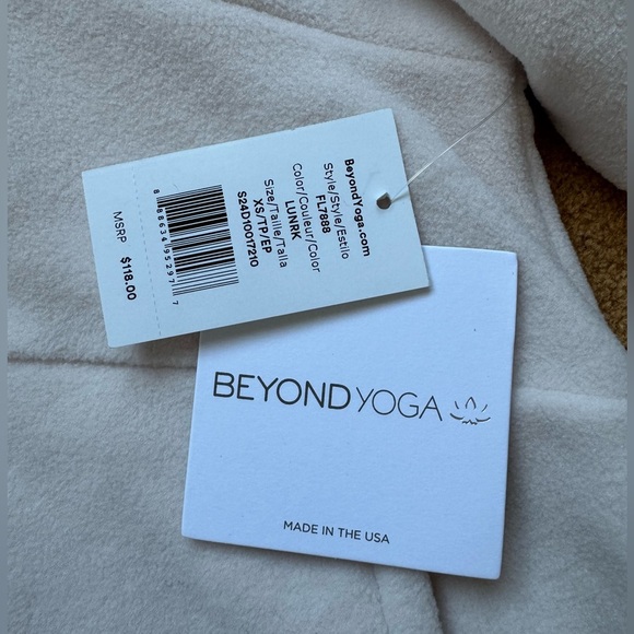 🍂NWT Beyond Yoga Tranquility Pullover Lunar Rock - Picture 7 of 11